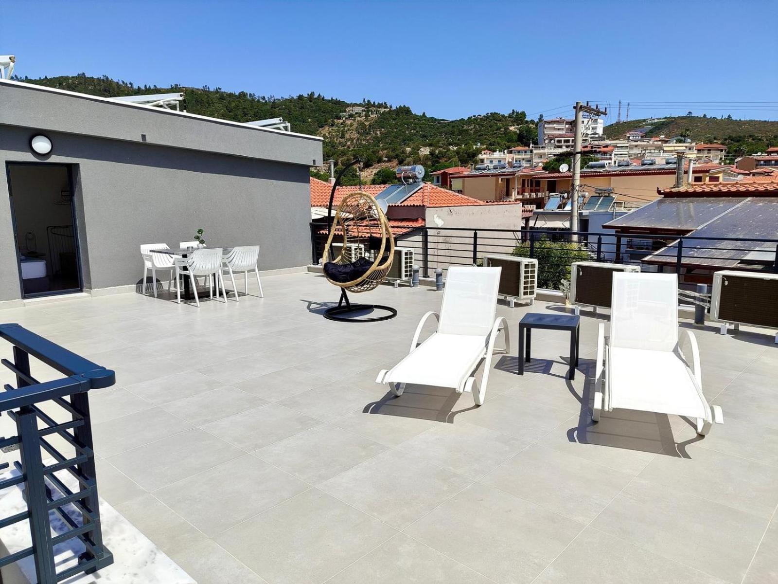 Four Shades Luxury Suites Sarti Zewnętrze zdjęcie
