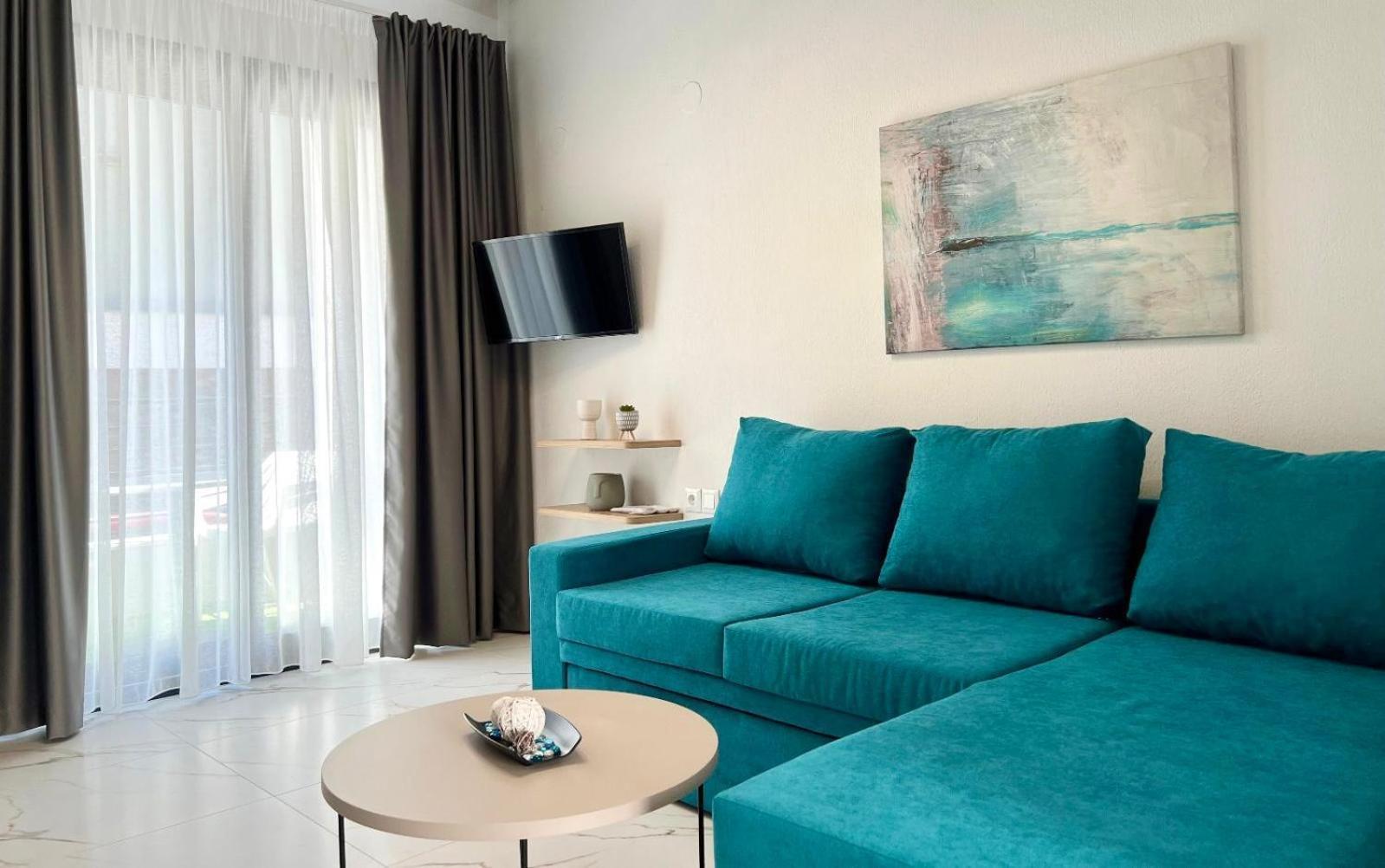 Four Shades Luxury Suites Sarti Zewnętrze zdjęcie