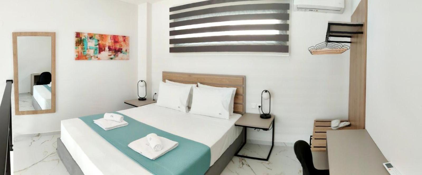 Four Shades Luxury Suites Sarti Zewnętrze zdjęcie